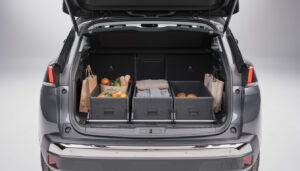découvrez tout sur le coffre du peugeot 3008 : ses dimensions, sa capacité de chargement, et nos astuces pratiques pour optimiser votre espace de rangement.